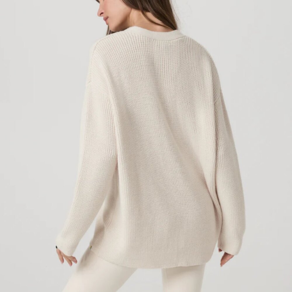 Vuori Alps Boyfriend Cardigan Marshmellow Women's Size Large - Picture 3 of 9